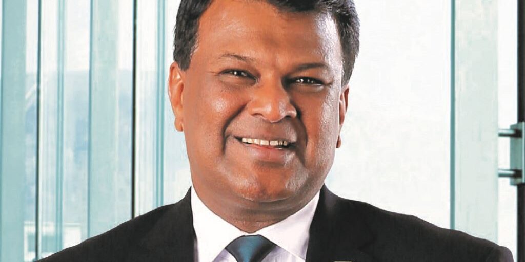 Hayleys Plantations Managing Director, Dr. Roshan Rajadurai