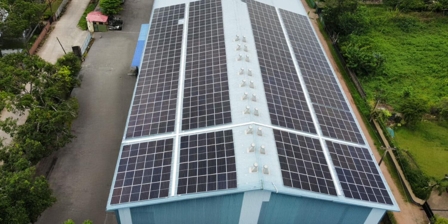 Hayleys Solar Successfully Installs Solar System at CIC Ekala Warehouse (2)